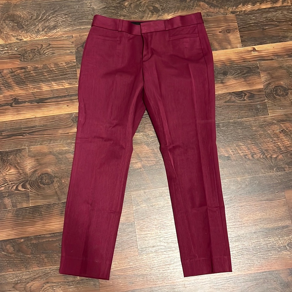 Banana Republic Wine color Sloan dress pants 6 petite